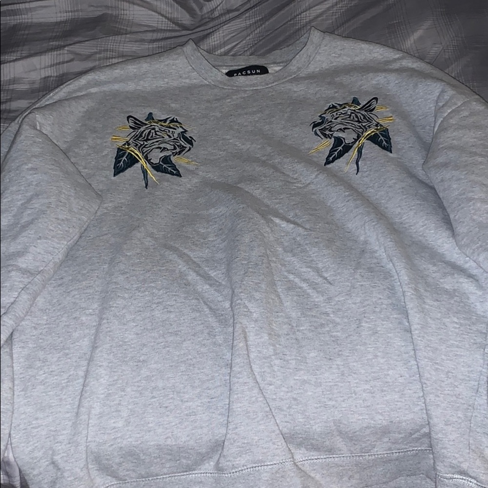 PacSun Tiger Pullover Sweatshirt
